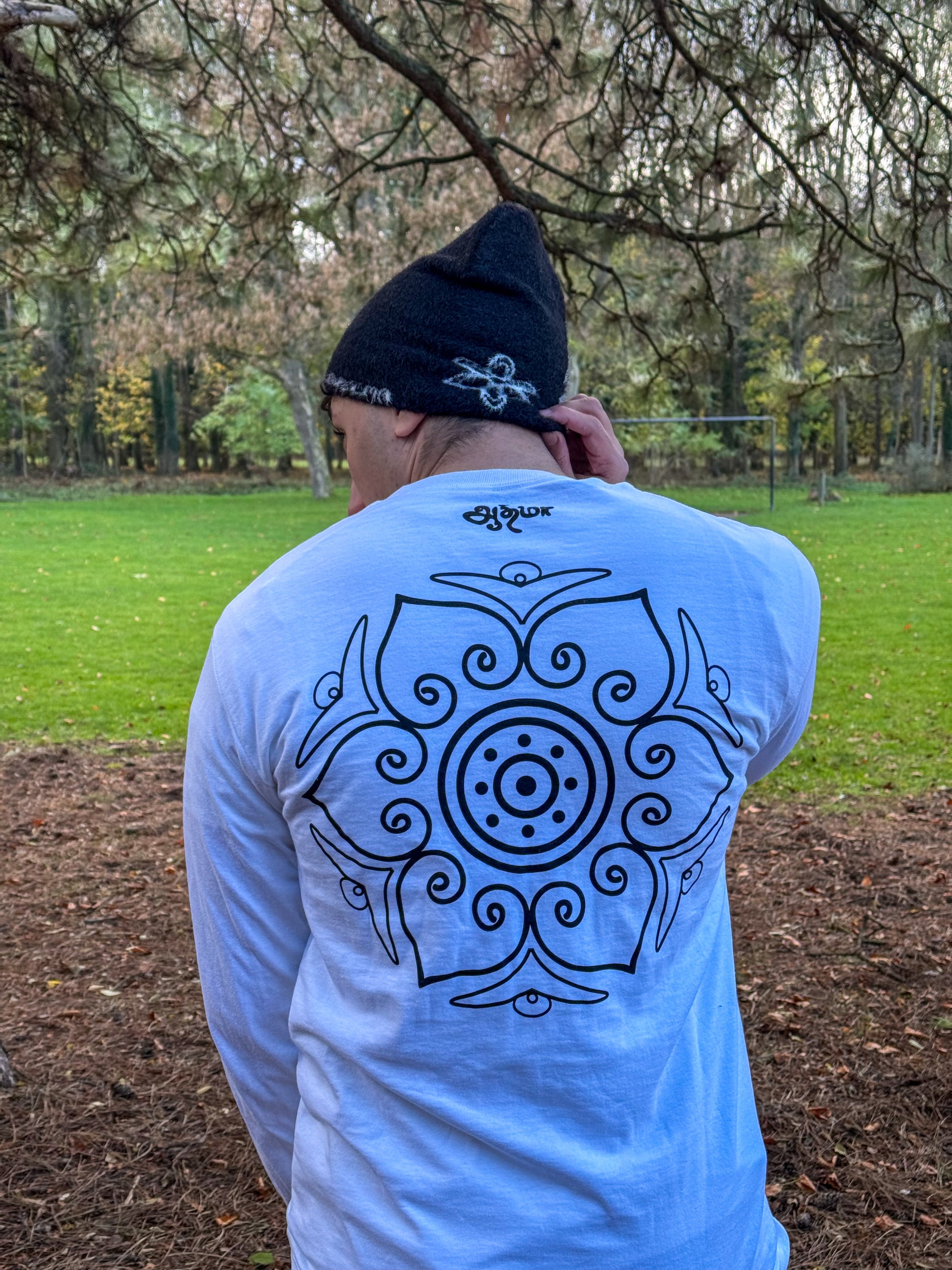 LONGSLEEVE "KOLAM"