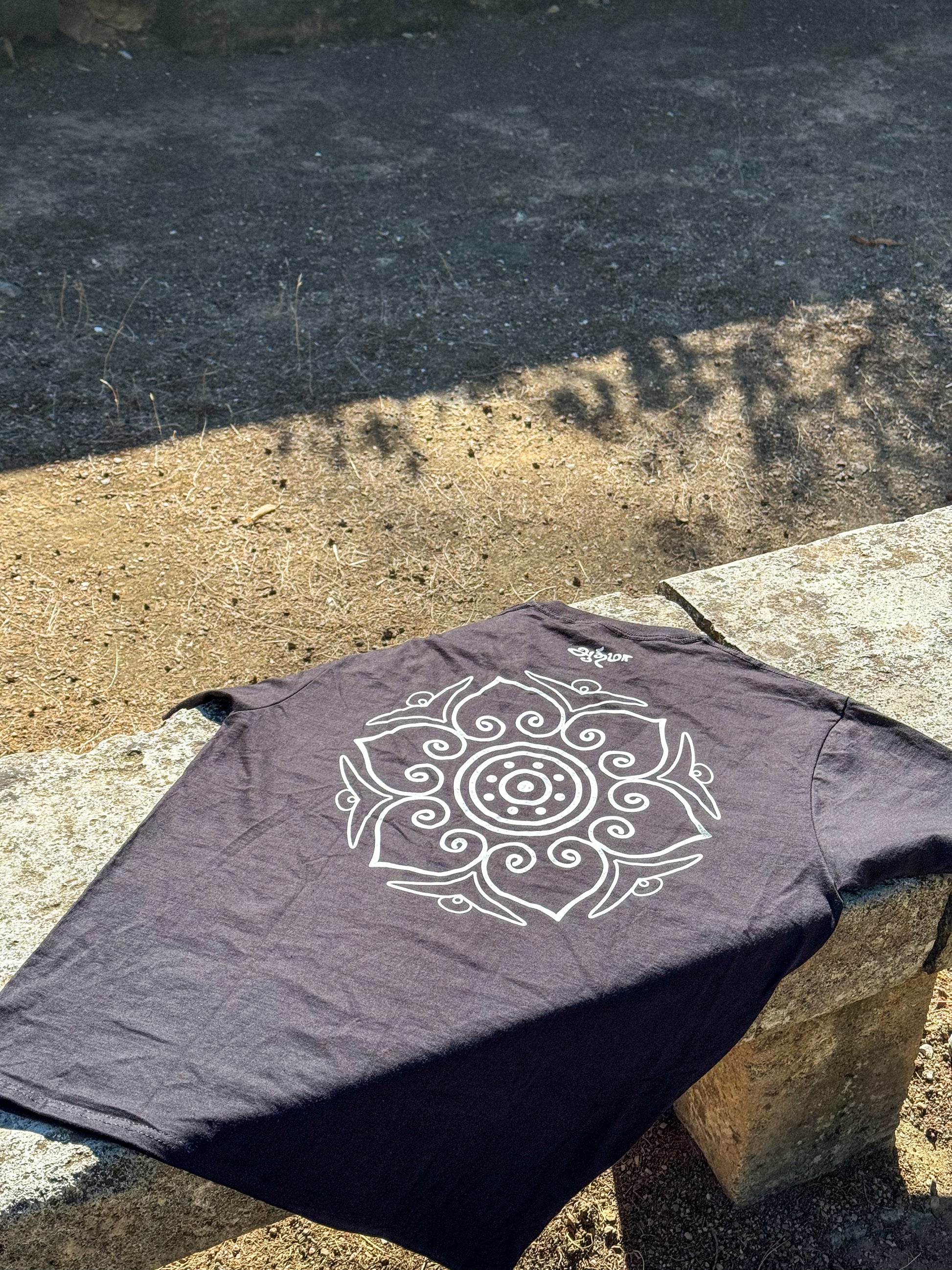 T-SHIRT "KOLAM"